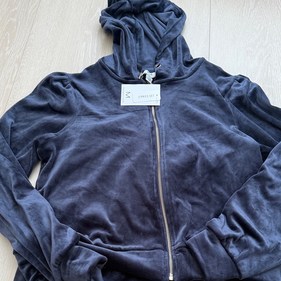 Magaschoni Dark Blue Velour Jogger Tracksuit Set - Picture 5 of 10